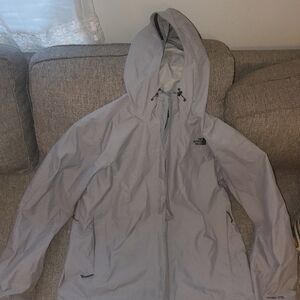 North Face Dry Vent 2.5L Rain Jacket